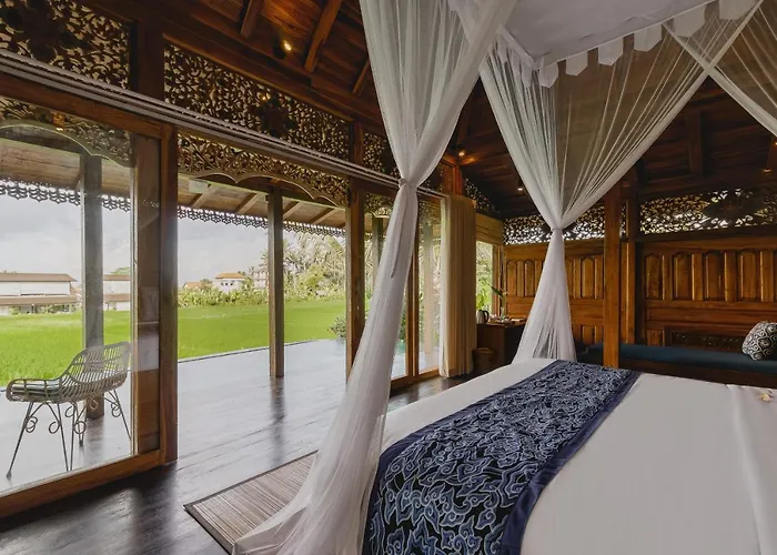 Airsania Antique Villa Ubud