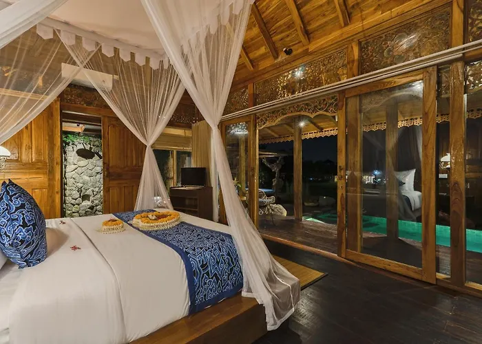 Villa Airsania Antique Ubud