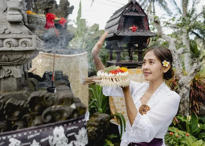 Villa Airsania Antique Ubud