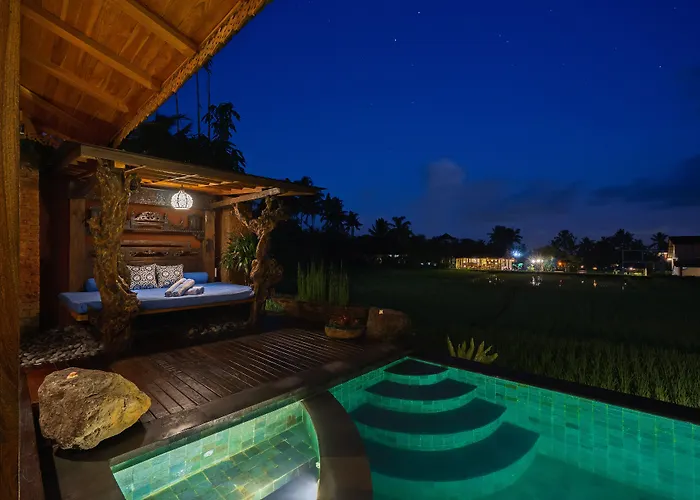 Airsania Antique Villa *